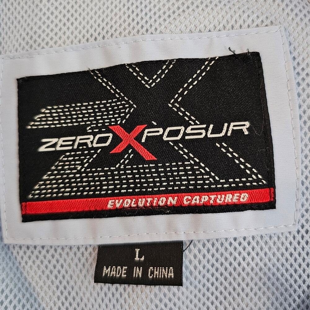 ZeroXposur Lightweight Water Resistant Hooded Jacket with Zippered Pockets Large - Picture 3 of 10